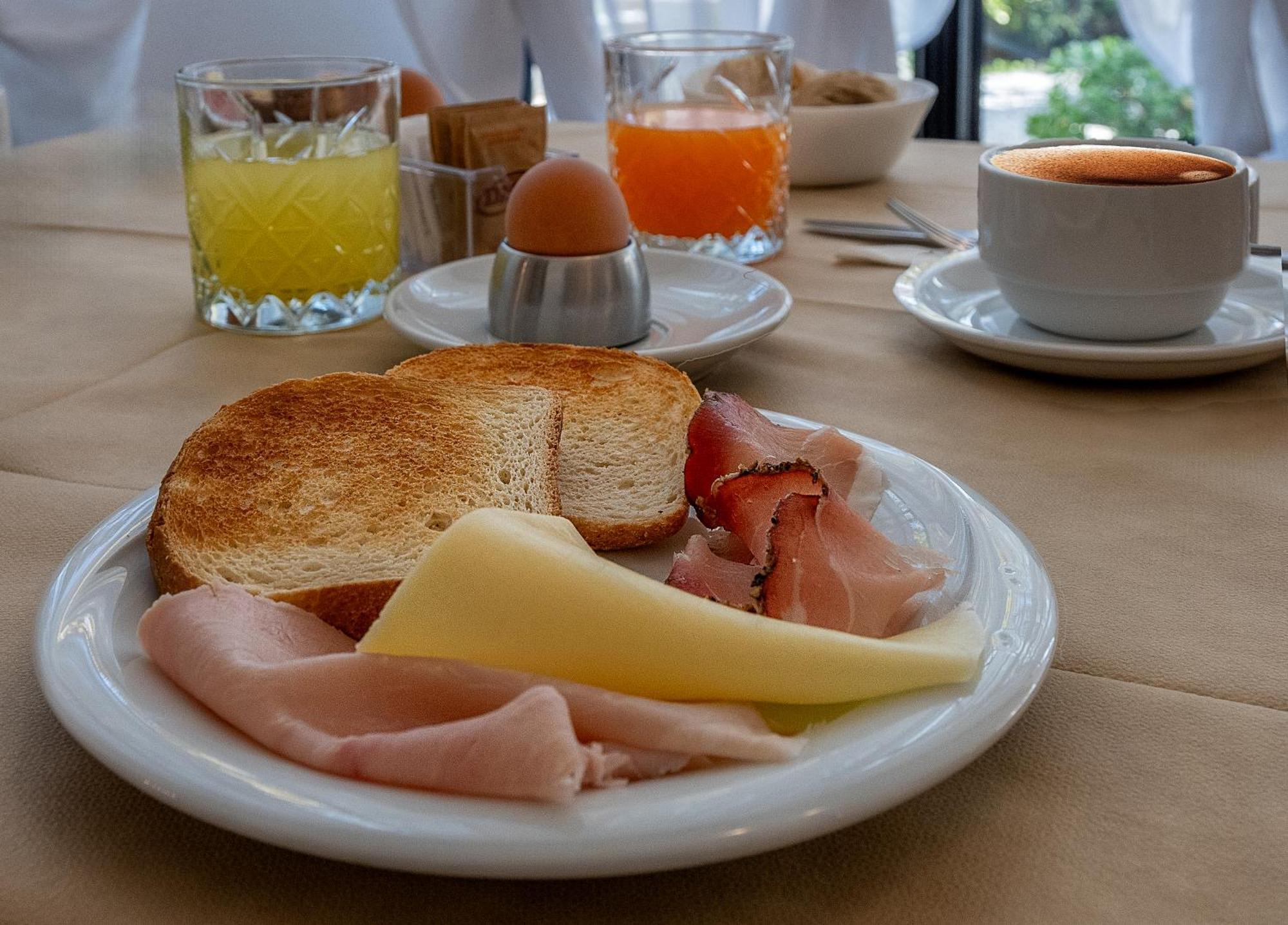 Hotel Eura 3*